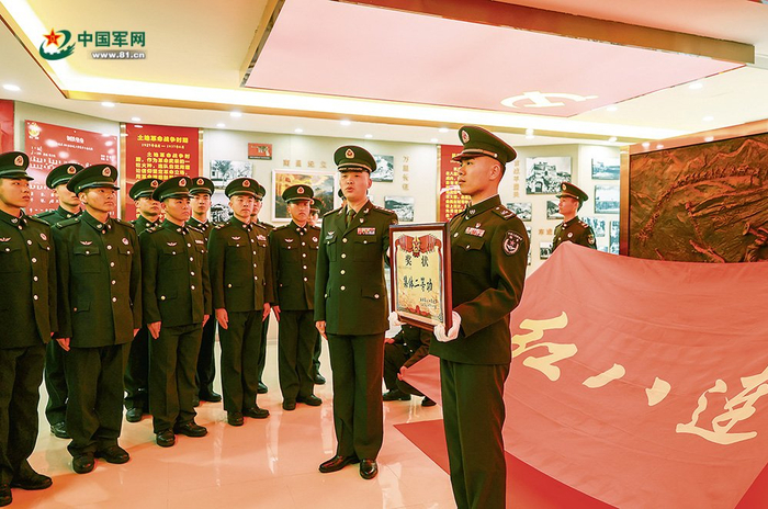 ��֧�������ͬ���Ӣ�����������½���